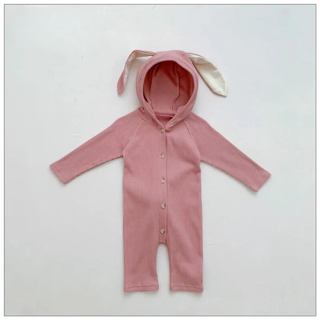 Kuscheliger Hasen-Baby-Strampler