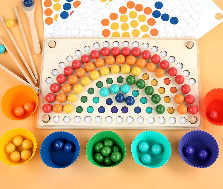 Waldperlen – Bauen und Verbinden mit Regenbogenperlen
