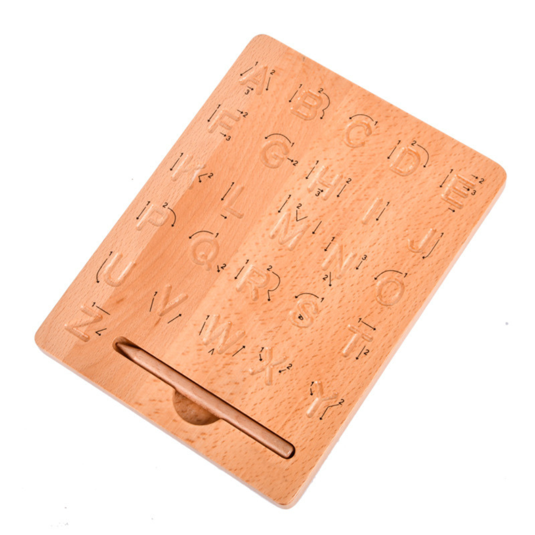 Buchstaben Tafel aus Holz zum Schreiben Lernen