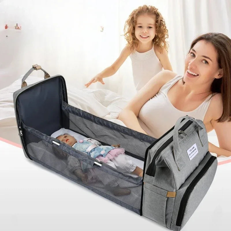 2in1 Rucksack mit integriertem Baby Bett