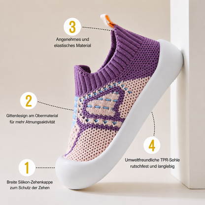 Weiche gestrickte Anti-Rutsch-Babyschuhe für die ersten Schritte