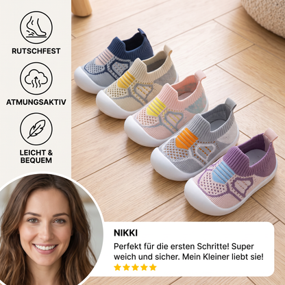 Weiche gestrickte Anti-Rutsch-Babyschuhe für die ersten Schritte