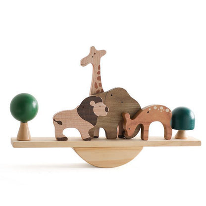 Montessori Balance-Wippe mit Holzsteinen