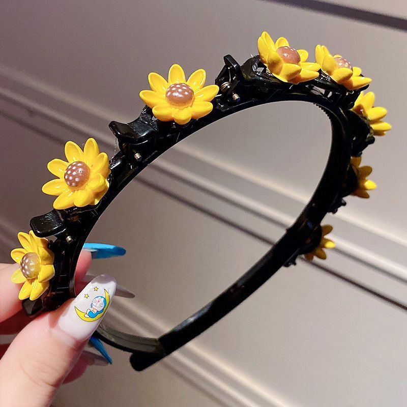 Niedliche Haarclips & Haarbänder für Mädchen mit Blumen-, Erdbeer- & Regenbogen-Anhängern