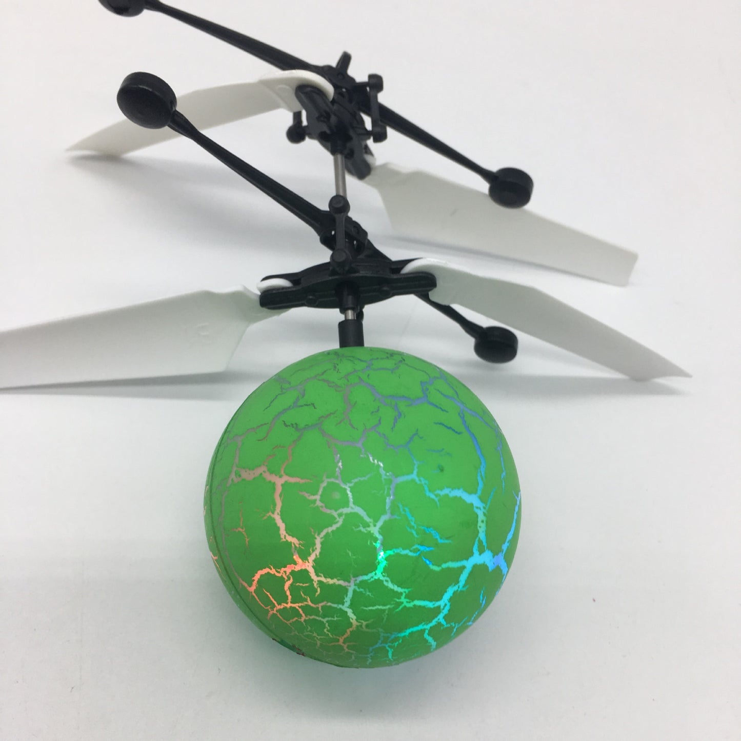 Handgesteuerter fliegender LED-Ball-Drohne für Kinder