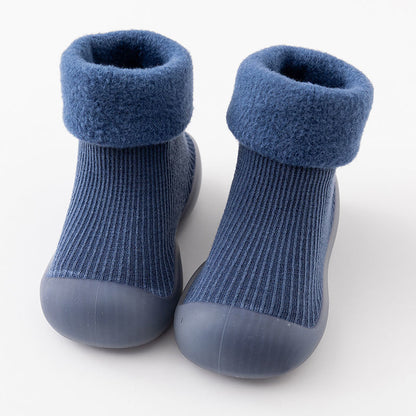 Warme Lauflern-Sockenschuhe für Babys mit weichen rutschfesten Sohlen