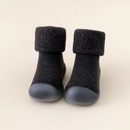 Warme Lauflern-Sockenschuhe für Babys mit weichen rutschfesten Sohlen