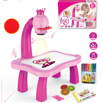 Kreativer Zeichentisch mit Beamer