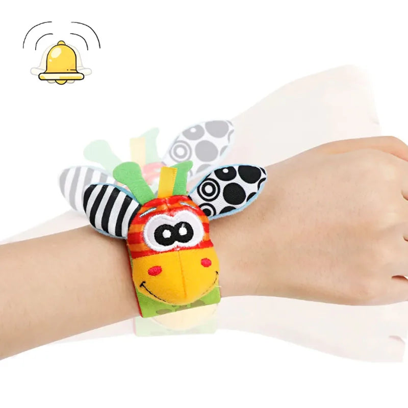Sensorische Baby Plüschsocken und Armband