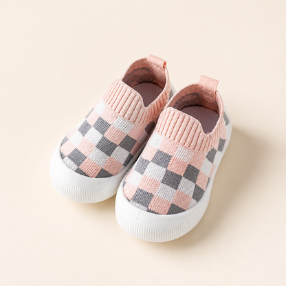 Leichte karierte Lauflernschuhe für Babys mit weichen rutschfesten Sohlen