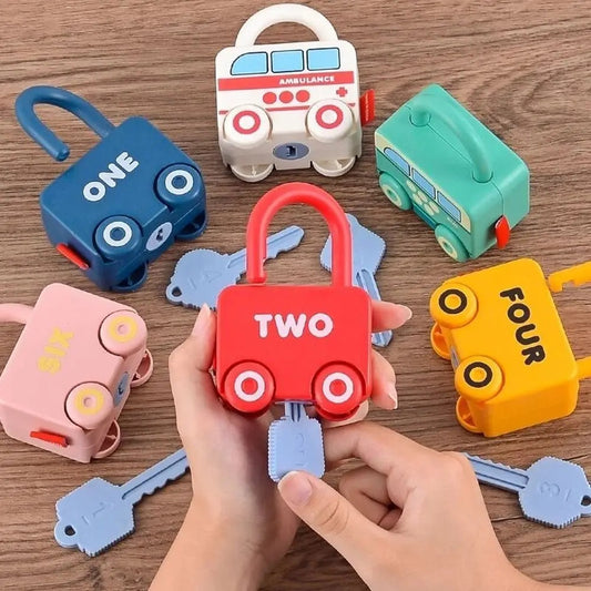 InteractiveLocks - Montessori Lernspielzeug mit interaktiven Schlössern