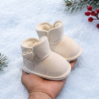 Gefütterte Baby-Winterstiefel mit weichen rutschfesten Sohlen